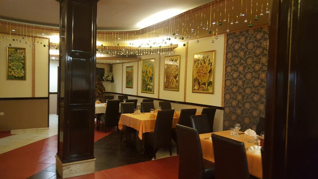 Vinski Dvor ปาลิช ภายนอก รูปภาพ